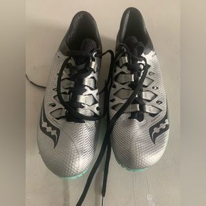 Womens Saucony Show Down 4 Track Spikes sz 8